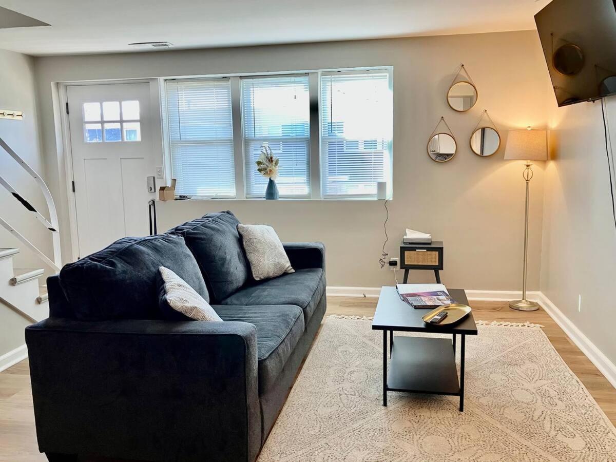 Apartamento Davenport Dwellings-two Bedroom Close To Unmc *